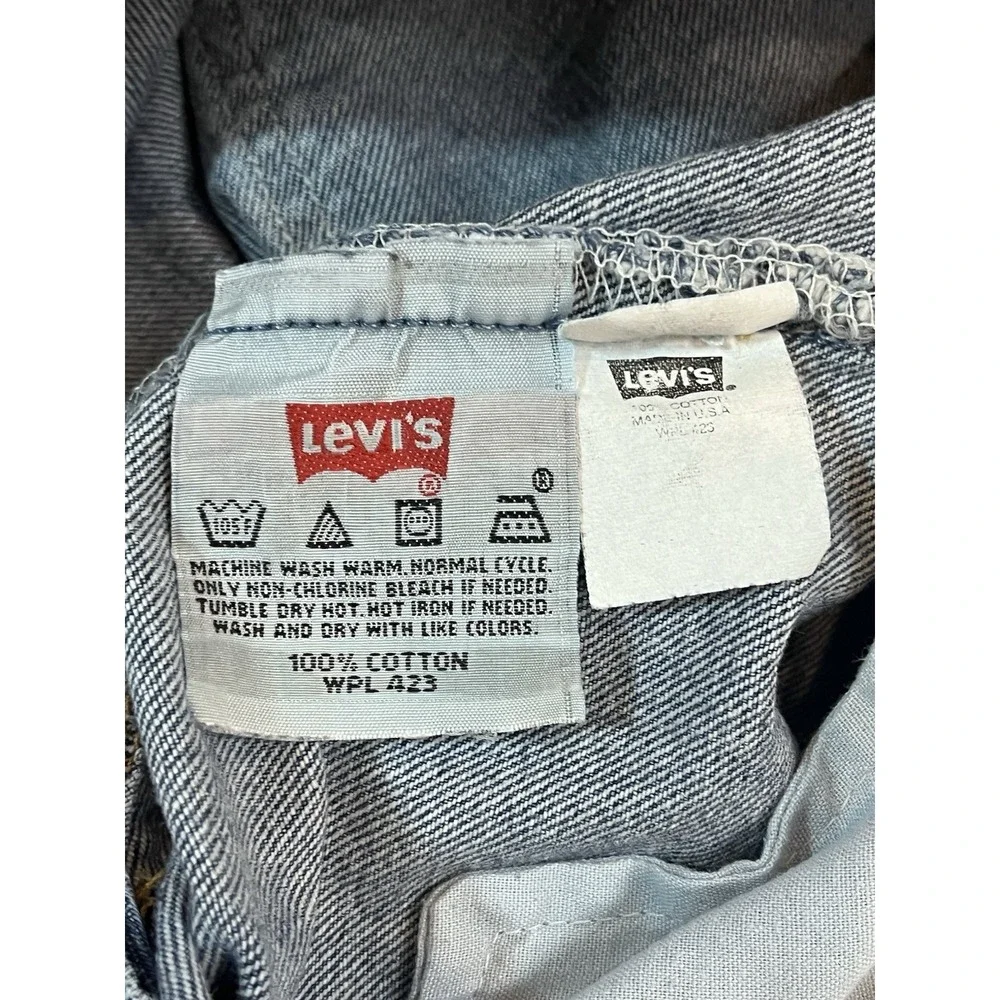 VTG Levis 501XX Jeans Mens 34x34 Med Wash Straight Button Fly Made In USA Y2K
